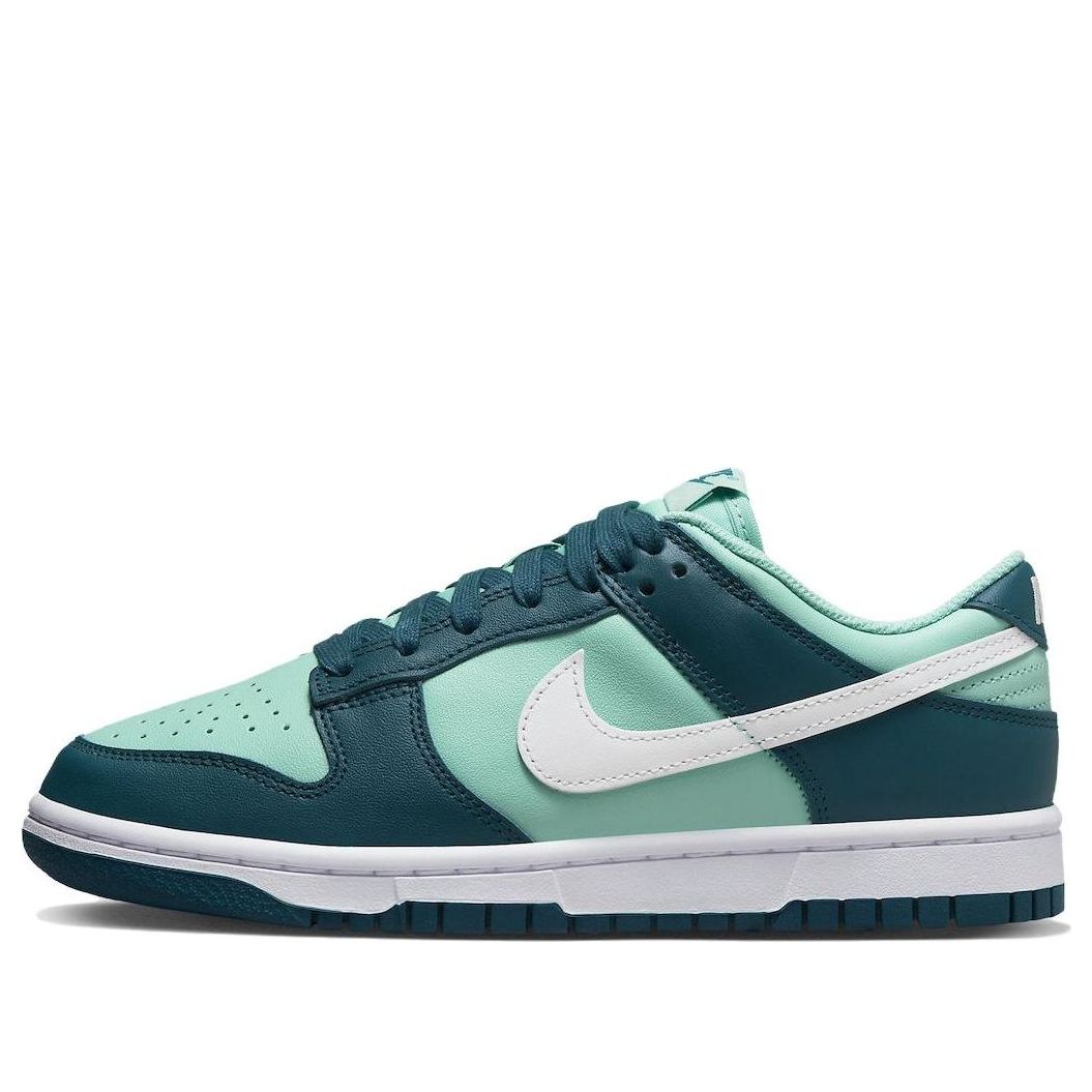 (WMNS) Nike Dunk Low 'Green' DD1503-301 Classic Sneakers