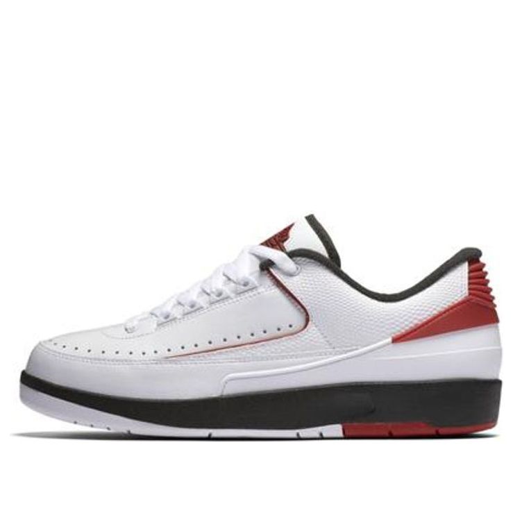 Air Jordan 2 Retro Low 'Chicago' 832819-101 Epoch-Defining Shoes