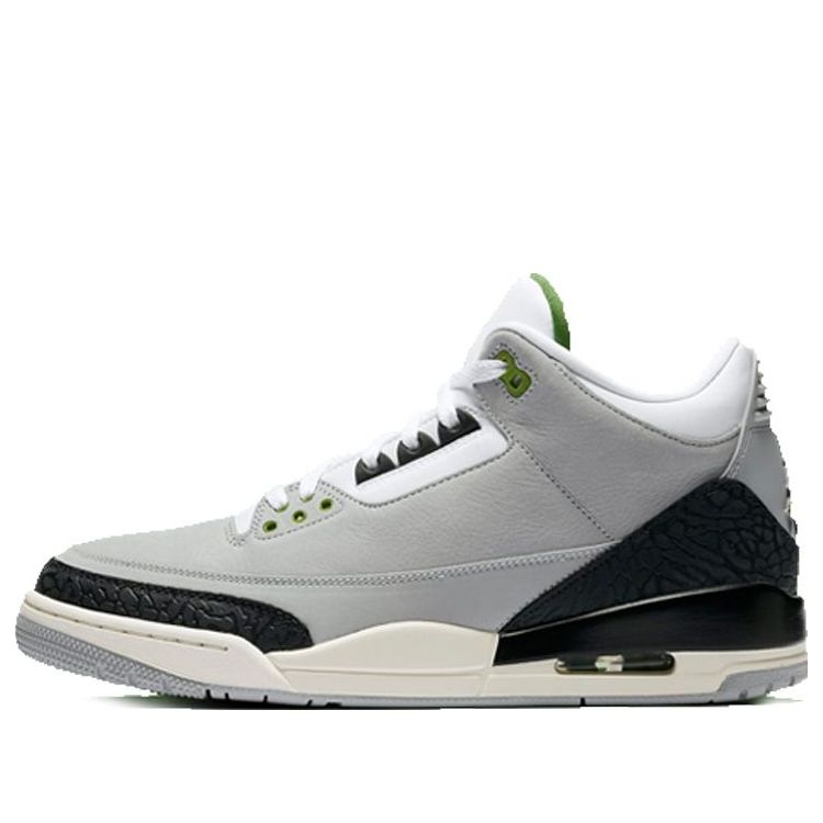 Air Jordan 3 Retro 'Chlorophyll' 136064-006 Iconic Trainers