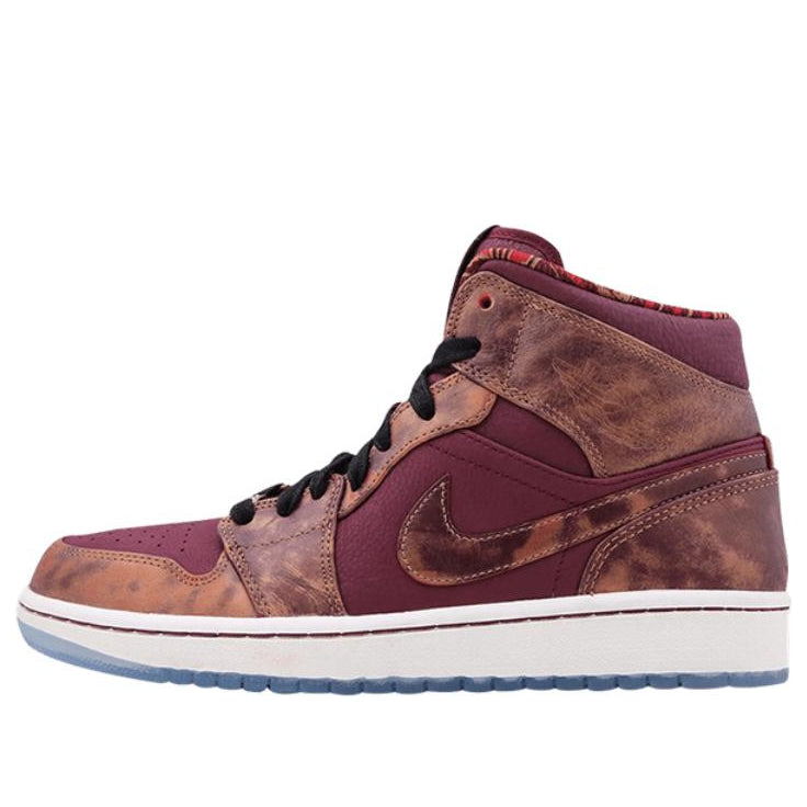 Air Jordan 1 Mid 'BHM' 647561-605 Epoch-Defining Shoes