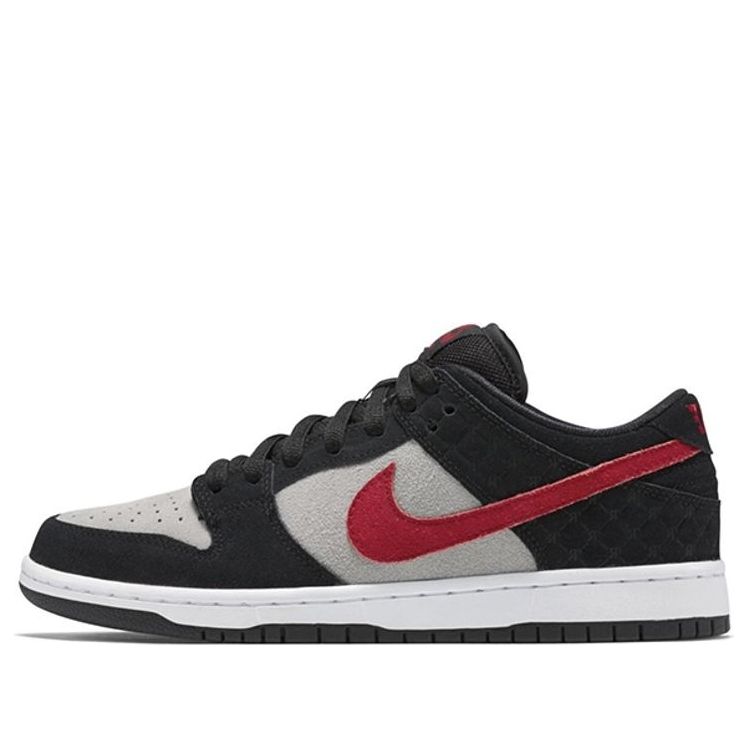 Nike Primitive x Dunk Low Premium SB 'Primitive' 504750-060 Iconic Trainers