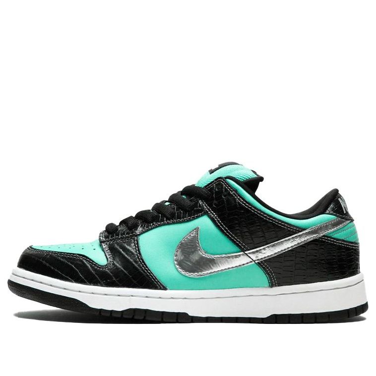 Nike Diamond Supply Co. x Dunk Low Pro SB 'Tiffany' 304292-402 Classic Sneakers