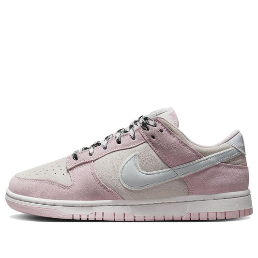 (WMNS) Nike Dunk Low LX 'Pink Foam'  DV3054-600 Classic Sneakers